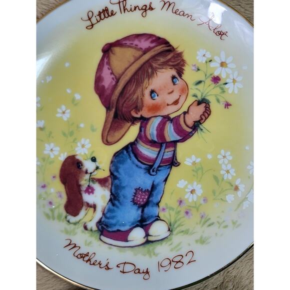 Avon Mother's Day Plate 1981 1982 1984 1992 Kids Design Porcelain Japan 5" x4 - Picture 13 of 16